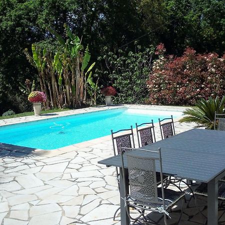 Peaceful Villa In Saint Paul De Vence With Pool Εξωτερικό φωτογραφία