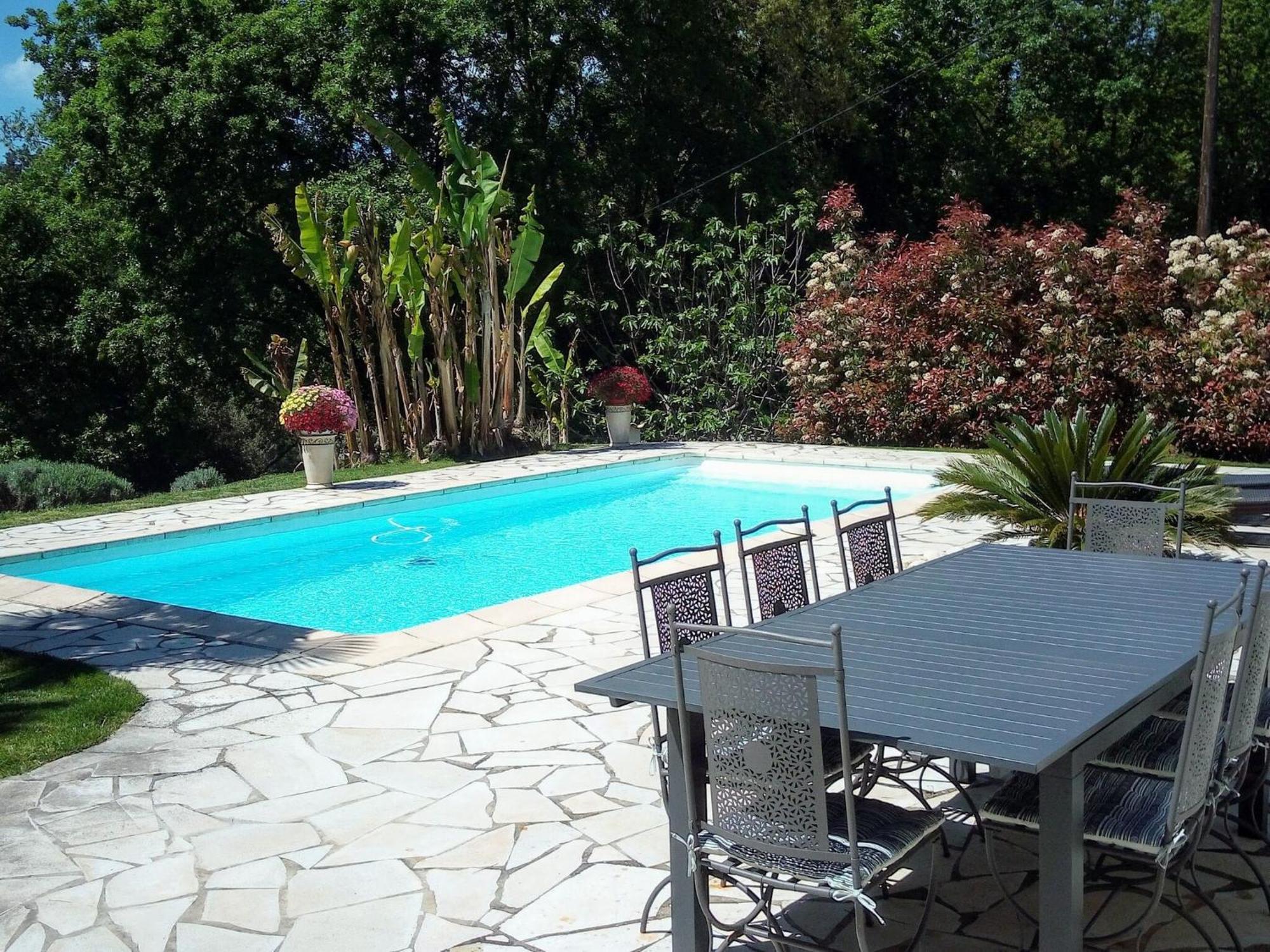 Peaceful Villa In Saint Paul De Vence With Pool Εξωτερικό φωτογραφία